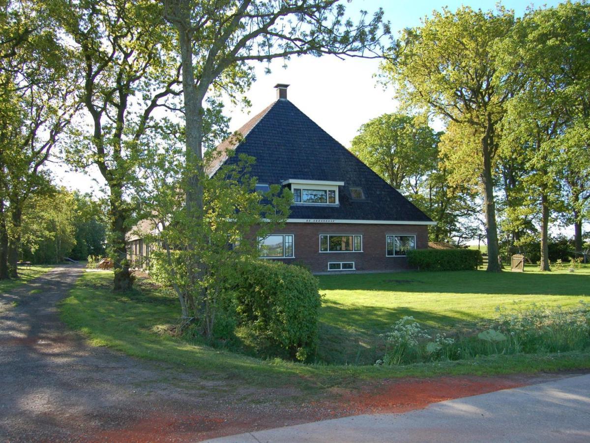 Rural Holiday Home With A Lovely Sunny Terrace Воркум Экстерьер фото